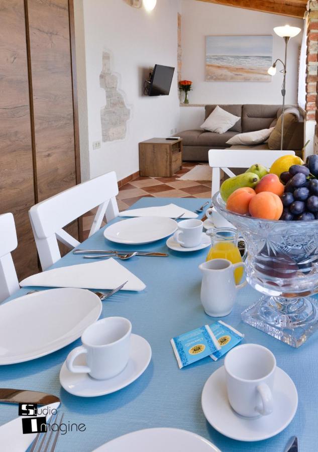 Charming Stone Cottage By The Sea Umag Exterior photo
