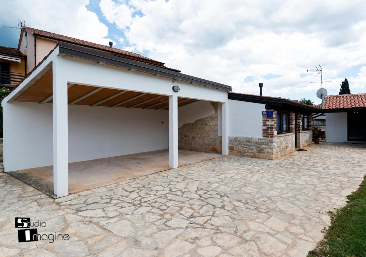 Charming Stone Cottage By The Sea Umag Exterior photo