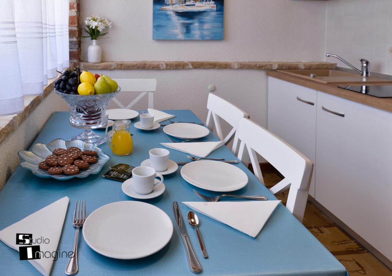 Charming Stone Cottage By The Sea Umag Exterior photo